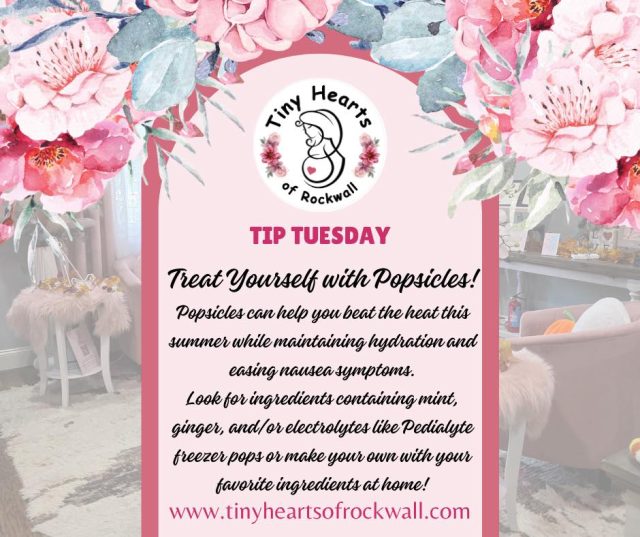 Beat the heat and stay hydrated this summer with a tasty pregnancy popsicle! We found some great tips and recipes online at parentswonder.com/pregnancy-popsicles. 
Who said hydrating can’t also be a treat? 
😎🤰